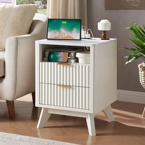 Fluted Nightstand Set of 2, 18" in Solid White