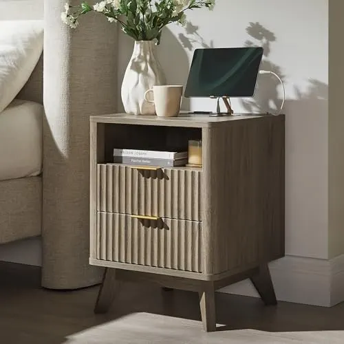 Fluted Nightstand Set of 2, 18" in Grey Alder